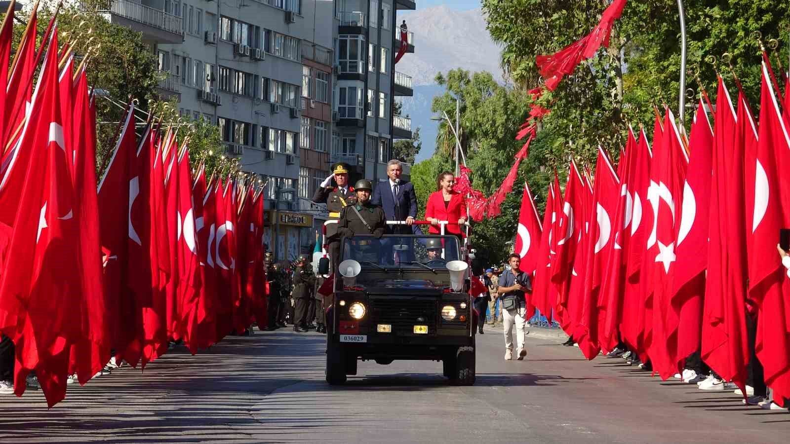 Antalya'da 30 Ağustos coşkusu yaşandı