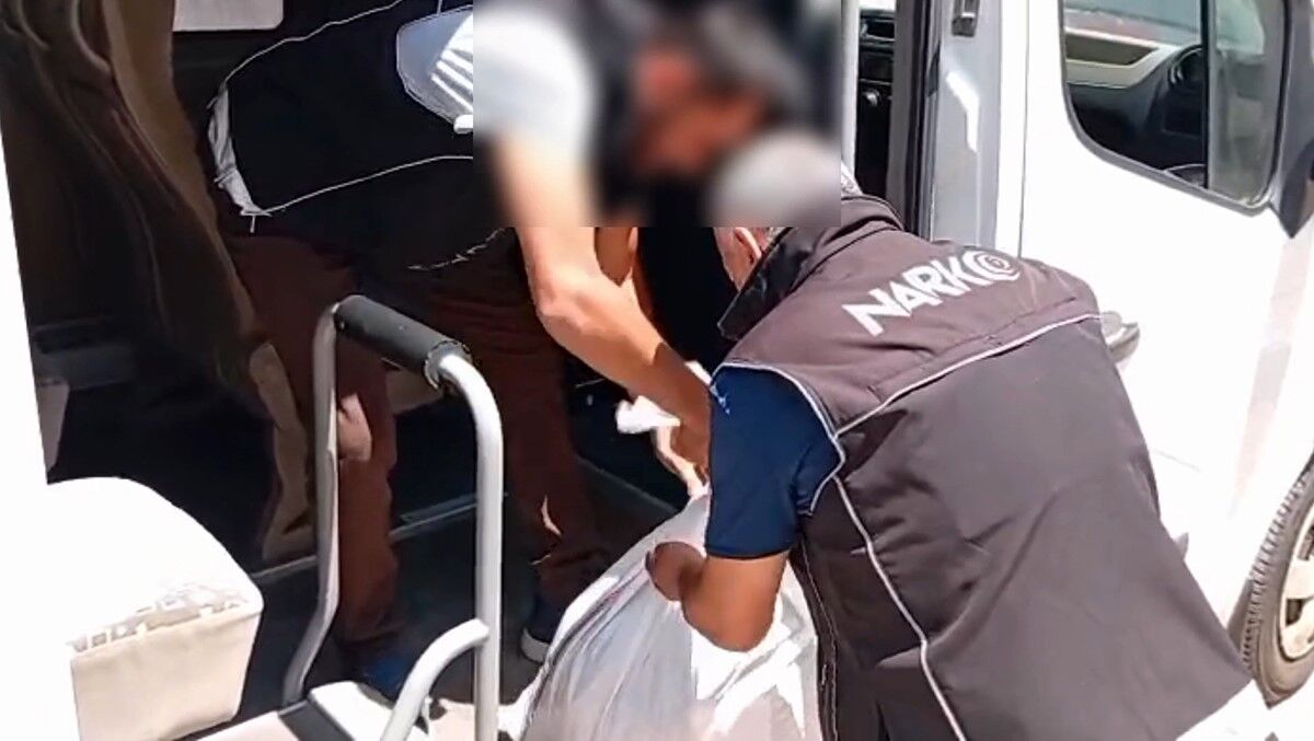 Mersin'de uyuşturucu operasyonu: 2 şüpheli tutuklandı