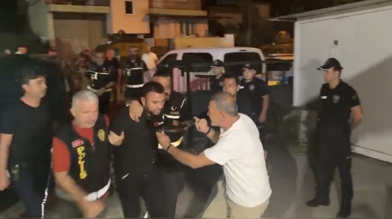 Ayşegül Yaşar cinayeti soruşturmasında katil zanlısı ve ailesi adliyeye sevk edildi