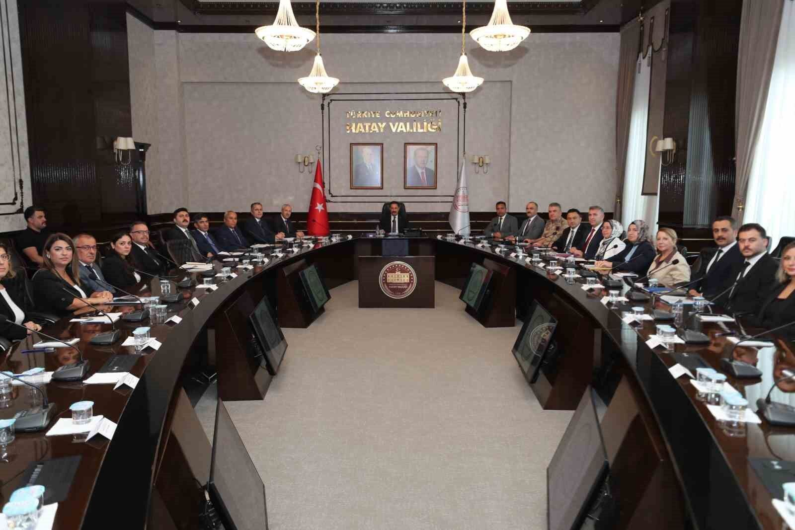 Hatay'da üniversitelerin güvenlik ve barınma hizmetleri değerlendirildi
