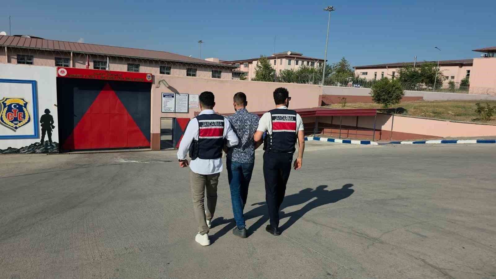 Osmaniye'de jandarma son bir haftada 150 şüpheliyi yakaladı