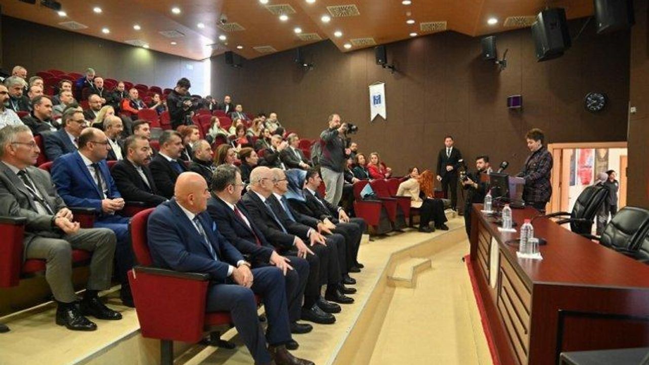 Depreme Dirençli Manisa Çalıştayı’nın açılışı gerçekleştirildi