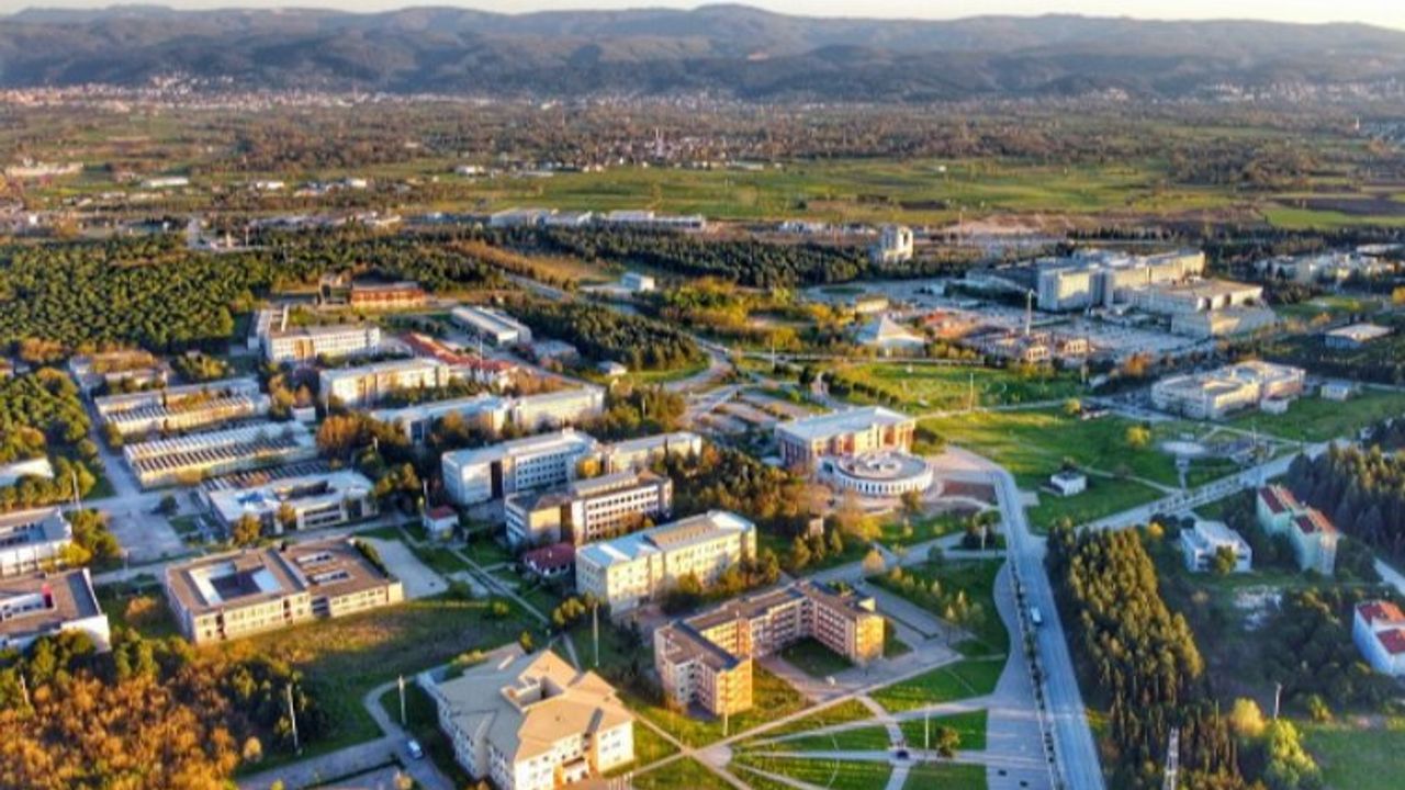 BUÜ, patent şampiyonları listesinde bir kez daha zirvede