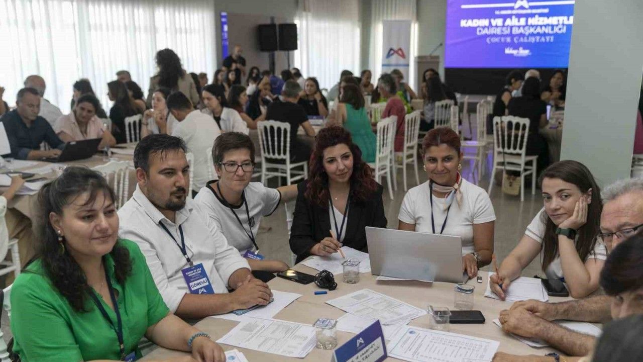 Mersin’de ’Çocuk Çalıştayı’ gerçekleştirildi