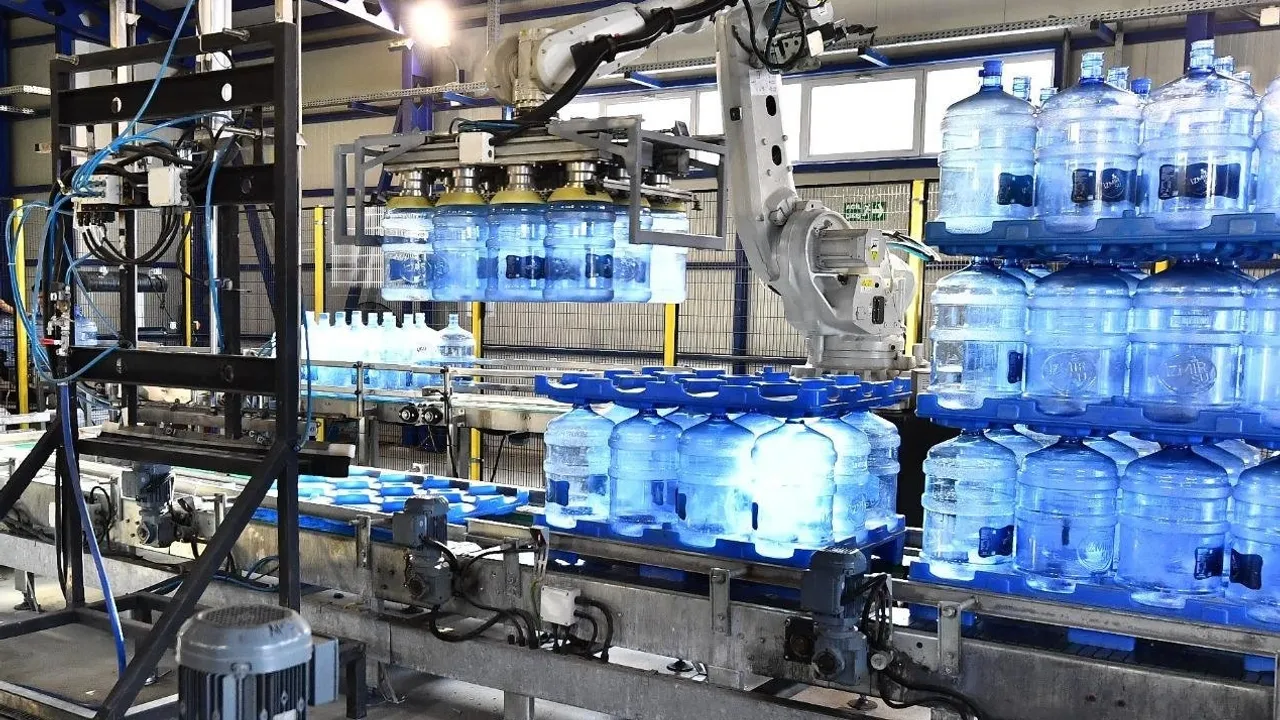 Şaşal Su'ya rakip İzmir Su atağa geçti