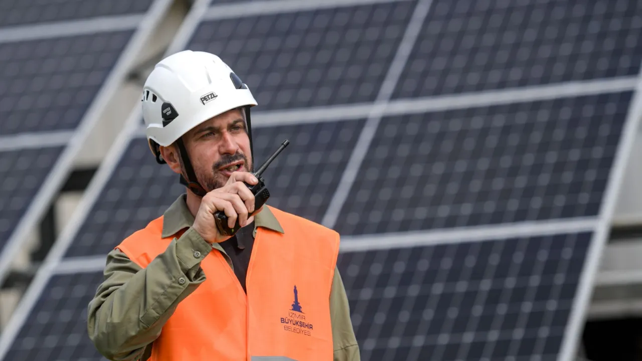 İzmir'de afetlere karşı kesintisiz iletişim atağı