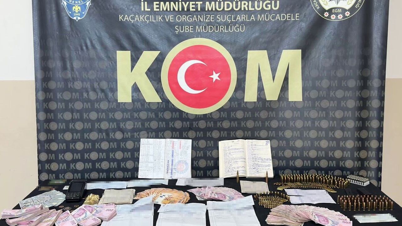 Faizle para vererek kumar bağımlılarını borç batağına düşüren tefecilere operasyon