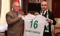 Bursaspor Yönetim Kurulu, Vali Demirtaş'ı ziyaret etti