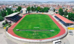 Bursa İnegöl İlçe Stadyumu zemini bakıma alındı