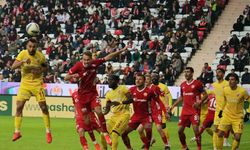 Trendyol Süper Lig: Antalyaspor: 2 - Kayserispor: 0 (Maç sonucu)