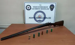 Keşan'da ruhsatsız silah ve kartuş ele geçirildi