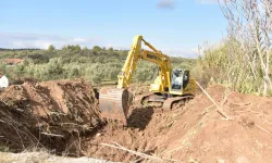 Manisa Büyükşehir 10 yıldır temizlenmeyen derelere el attı