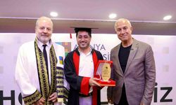 Alanya Üniversitesi 7. dönem mezunlarını törenle uğurladı