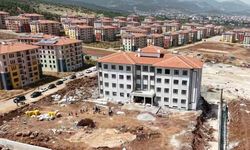 Hassa’da depremin ardından inşa edilen eğitim yuvaları mest ediyor