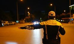 Isparta’da 24 saatte 4 kişi gözaltına alındı, 26 araç trafikten men  edildi