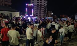 Kahramanmaraş İstiklalspor’un 2. Lig’e yükselmesiyle şehirde coşku yaşandı