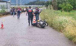 Otomobil ile motosikletin çarpıştığı kazada 1 kişi hayatını kaybetti
