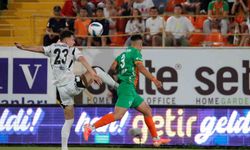 Trendyol Süper Lig: Alanyaspor: 1 - Beşiktaş: 1 (Maç sonucu)