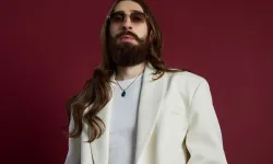 Emre Fel'den yeni tekli