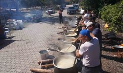 Kazanlar imece usulü keşkek ve aşure şöleni için kaynadı