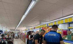 Kemer’de zabıta ekipleri marketlerde etiket ve hijyen denetimi yaptı