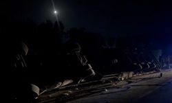 Kırıkhan’da devrilen tırın sürücüsü yaralandı