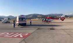 Zatürre teşhisi konulan bebek ambulans helikopterle sevk edildi
