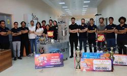 Şampiyon öğrencilerin yeni hedefi: "Uzaya çıkmak"