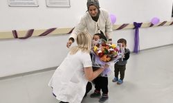 Prematüre doğan Oğuzhan’dan hayatını kurtaran doktora ziyaret