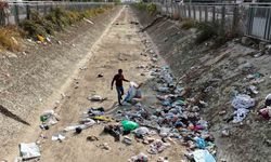 Adana’da sulama kanalları çöplüğe döndü