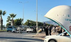 Alanya'da üç tekerlekli motosiklet ile otomobil çarpıştı: 2 ölü, 1 ağır yaralı