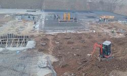 Antakya Belediyesi’nin yeni hizmet binası yükseliyor