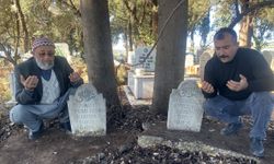 Antalya'da 50 yıl önce hayatını kaybeden iki tarım işçisinin mezarları sahiplerini bekliyor