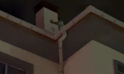 Babasıyla tartışıp, intihar için çatıya çıkan vatandaşı ekipler vazgeçirdi