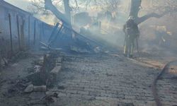 Korkuteli’nde yanan ev kullanılamaz hale geldi