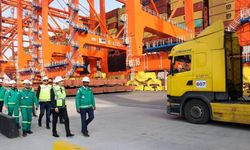 Mega gemilerin yeni adresi Mersin Limanı oldu