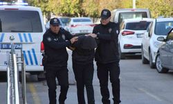 Otobüs şoförüyle motosikletli kadın birbirine girdi: Sürücü adliyeye sevk edildi