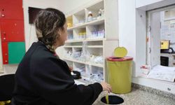 Sağlık çalışanları yeni yıla şifa dağıtarak giriyor