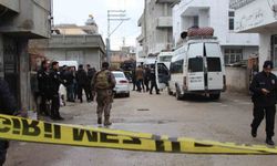 Adana'da taşlı, sopalı, silahlı kavga: 1 ölü, 5 yaralı