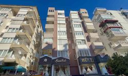 Apartman dairesinde çıkan yangın korkuttu