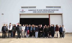 Hatay Büyükşehir Belediyesi'nin kariyer planlama gezileriyle lise öğrencileri üniversiteyi gezdi