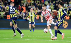 Turkcell Süper Kupa: Fenerbahçe: 1 - Samsunpor: 0 (İlk yarı)
