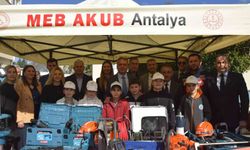 Aksu'da öğrenciler 'Sağlık Elçisi' belgelerini aldı