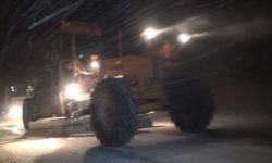 Alacabel'de şiddetli yağmur kar yağışına döndü