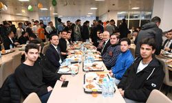 Başkan Başdeğirmen, KYK erkek yurdunda öğrencilerle iftar sofrasında buluştu
