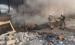 Antakya'da odunlukta çıkan yangın eve sıçramadan söndürüldü
