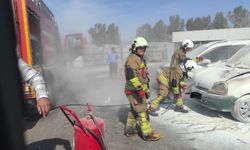 Arsuz'da araç yangını