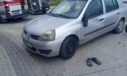 Dönüş yasağına uymayan otomobile motosiklet çarptı: 2 yaralı