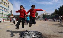 Kozan'da öğrenciler Nevruz'u coşkuyla kutladı