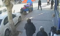 Motosiklet otomobille çarpıştı: 1 yaralı